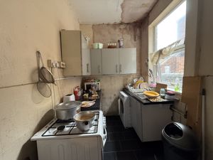 Photo 5- click for photo gallery